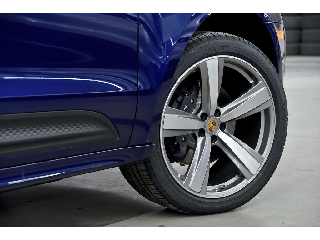 Porsche Macan AWD / Premium Plus / BOSE 2024 à Laval, Québec - 11 - w1024h768px