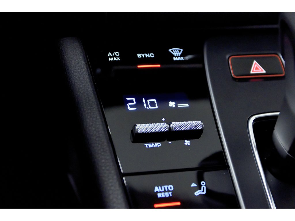 Porsche Macan AWD / Premium Plus / BOSE 2024 à Laval, Québec - 25 - w1024h768px