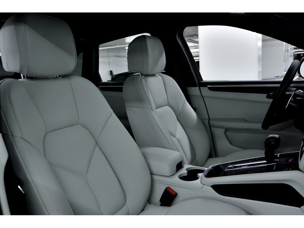 Porsche Macan AWD / Premium Package Plus / BOSE 2024 à Laval, Québec - 33 - w1024h768px