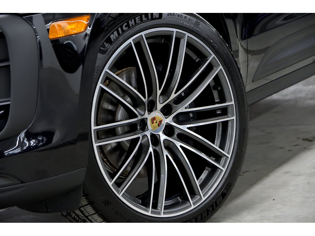 Porsche Macan AWD / Premium Package Plus / BOSE 2024 à Laval, Québec - 9 - w1024h768px