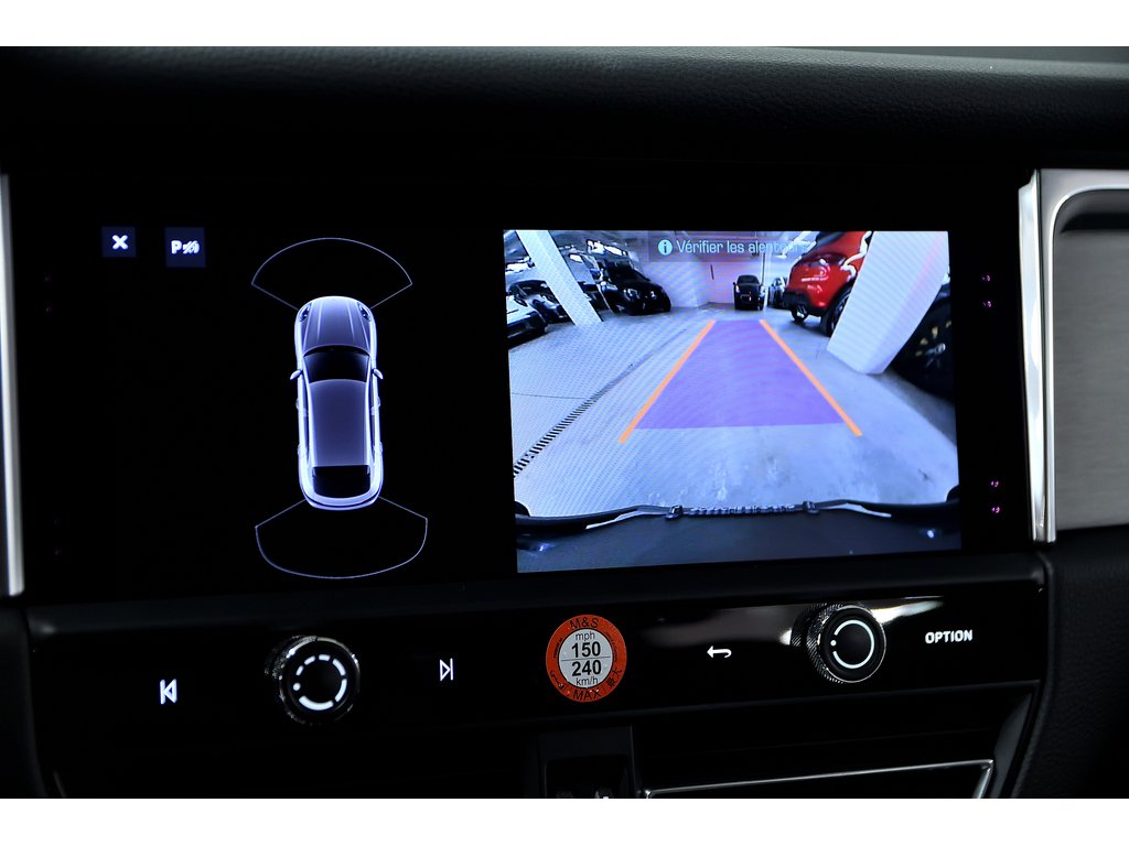 2024 Porsche Macan AWD / Premium Plus Package / BOSE in Laval, Quebec - 21 - w1024h768px