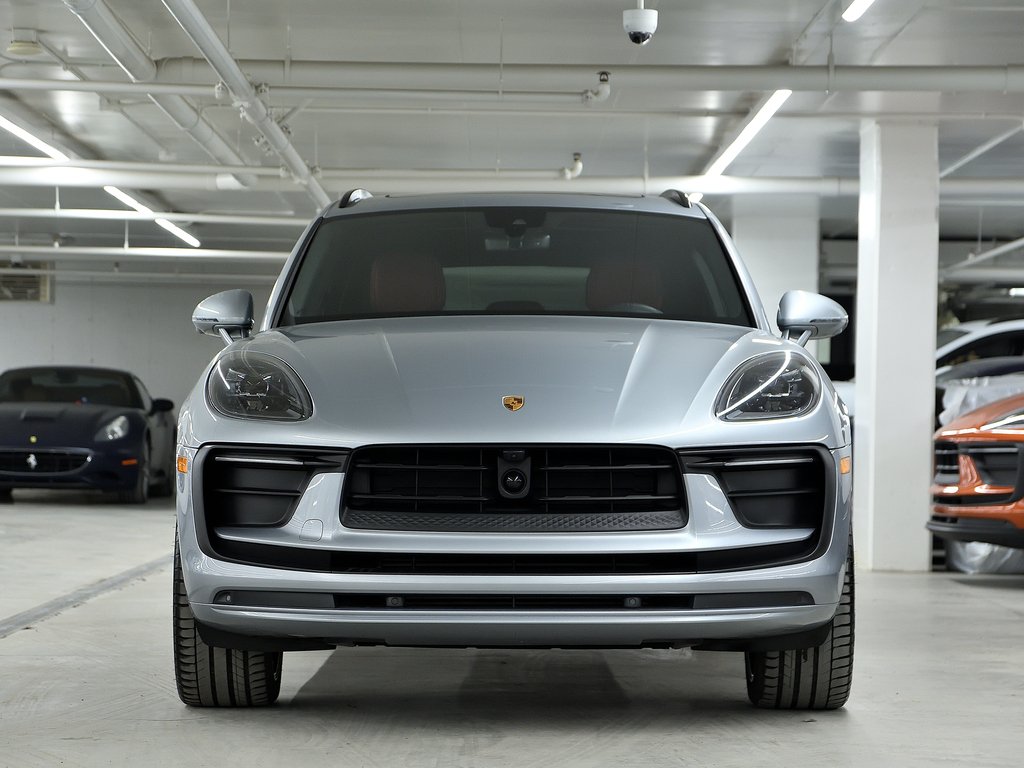 2024 Porsche Macan AWD / Premium Plus Package / BOSE / 18 Ways in Laval, Quebec - 5 - w1024h768px