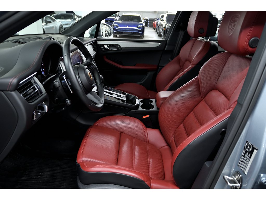 2024 Porsche Macan AWD / Premium Plus Package / BOSE / 18 Ways in Laval, Quebec - 11 - w1024h768px