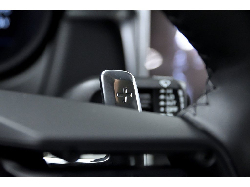 2024 Porsche Macan AWD / Premium Plus Package / BOSE in Laval, Quebec - 20 - w1024h768px