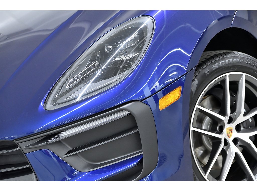 2024 Porsche Macan AWD / Premium Plus Package / BOSE in Laval, Quebec - 8 - w1024h768px
