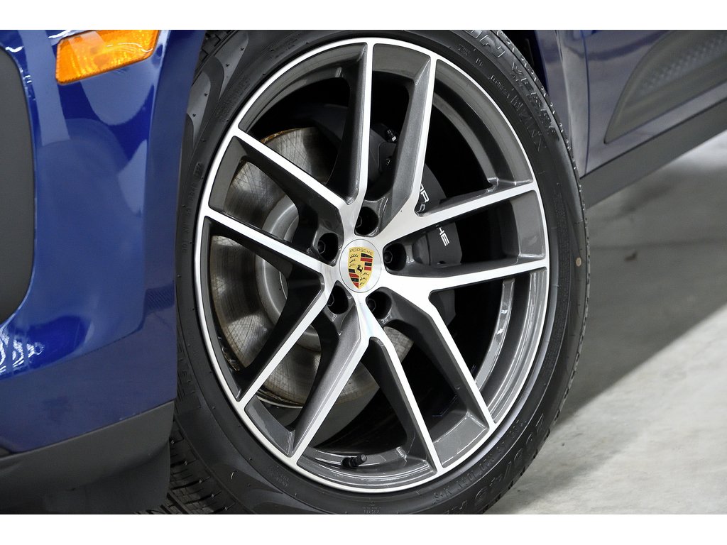 2024 Porsche Macan AWD / Premium Plus Package / BOSE in Laval, Quebec - 9 - w1024h768px