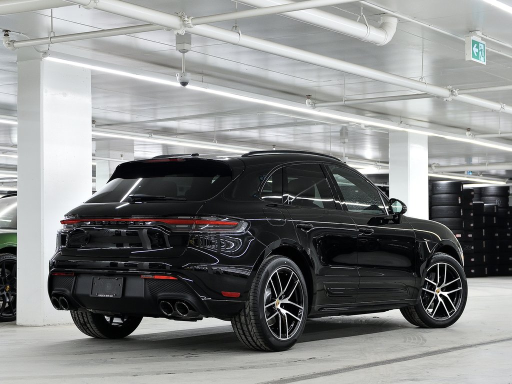 2024 Porsche Macan AWD in Laval, Quebec - 3 - w1024h768px