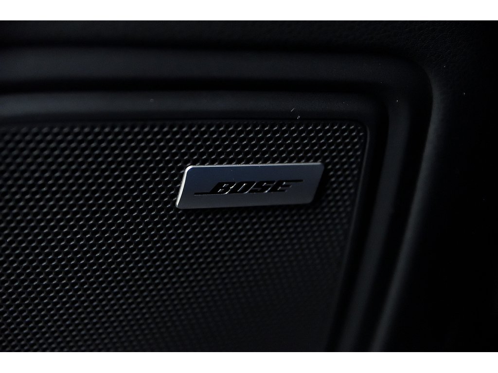 2024 Porsche Macan AWD in Laval, Quebec - 30 - w1024h768px