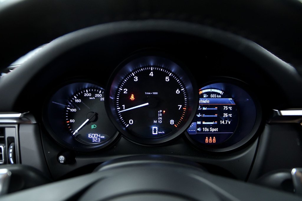 2024 Porsche Macan in Laval, Quebec - 12 - w1024h768px
