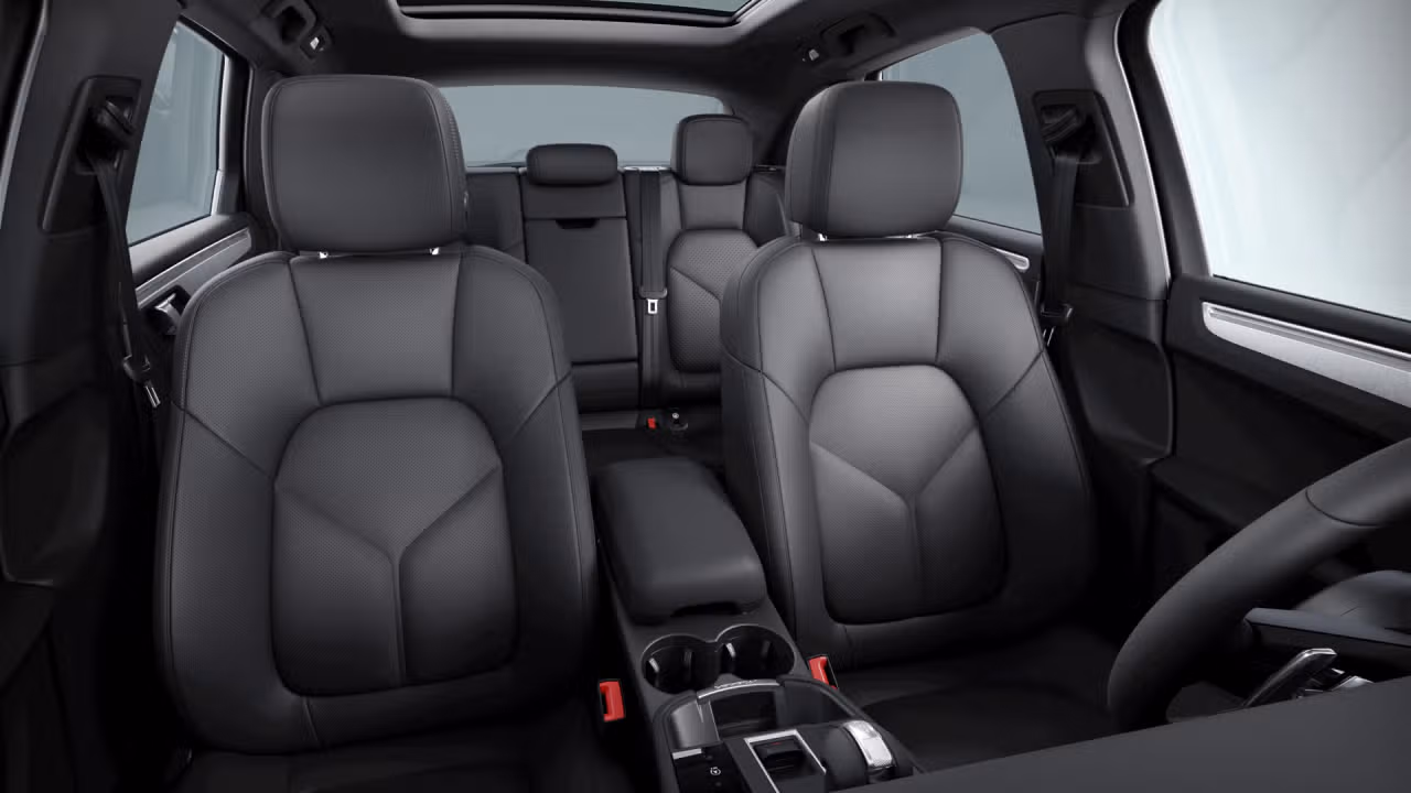 Porsche Macan S 2024 à Laval, Québec - 10 - w1024h768px
