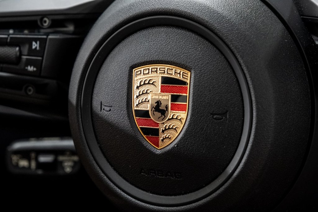 Porsche Macan S 2024 à Laval, Québec - 31 - w1024h768px