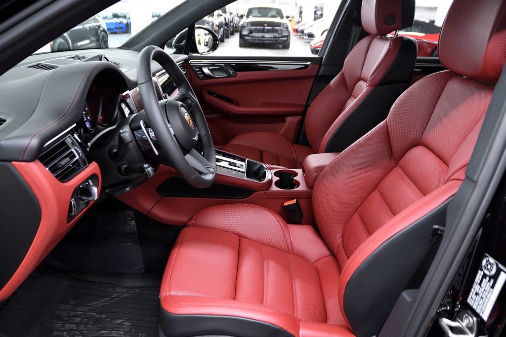 Porsche Macan S 2024 à Laval, Québec - 10 - w1024h768px