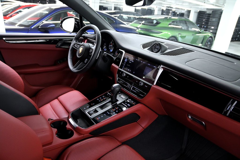 Porsche Macan S 2024 à Laval, Québec - 30 - w1024h768px