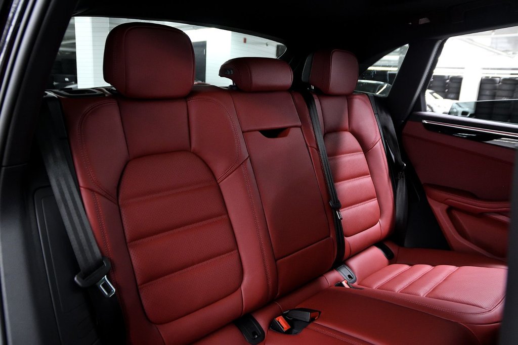 Porsche Macan S 2024 à Laval, Québec - 34 - w1024h768px