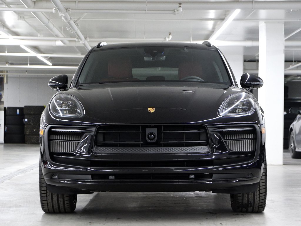 Porsche Macan S 2024 à Laval, Québec - 5 - w1024h768px