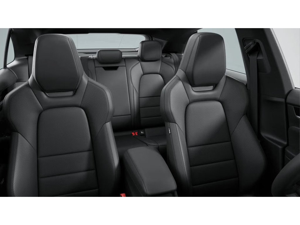 2025 Porsche Macan Electric 4S AWD / Premium + Offroad Design Package in Laval, Quebec - 10 - w1024h768px