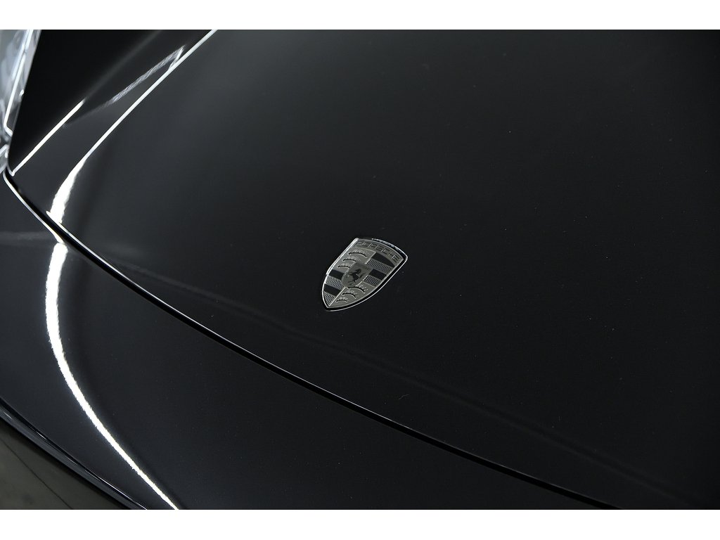 2025 Porsche Macan Turbo / Premium Pack / Sport Chrono / Rear Axle in Laval, Quebec - 7 - w1024h768px