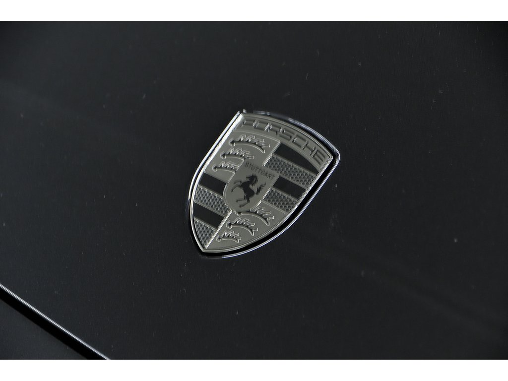 2025 Porsche Macan Turbo / Premium Pack / Sport Chrono / Rear Axle in Laval, Quebec - 6 - w1024h768px