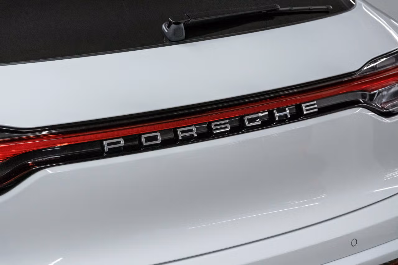 2025 Porsche Macan 2025 Porsche Macan / BOSE / PASM / Panoramic Roof in Laval, Quebec - 8 - w1024h768px