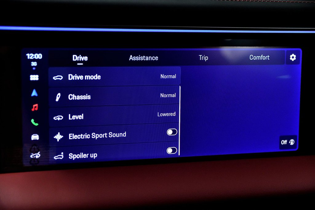 2025 Porsche Macan Electric 4 AWD / Premium Package / Rear Axle in Laval, Quebec - 16 - w1024h768px