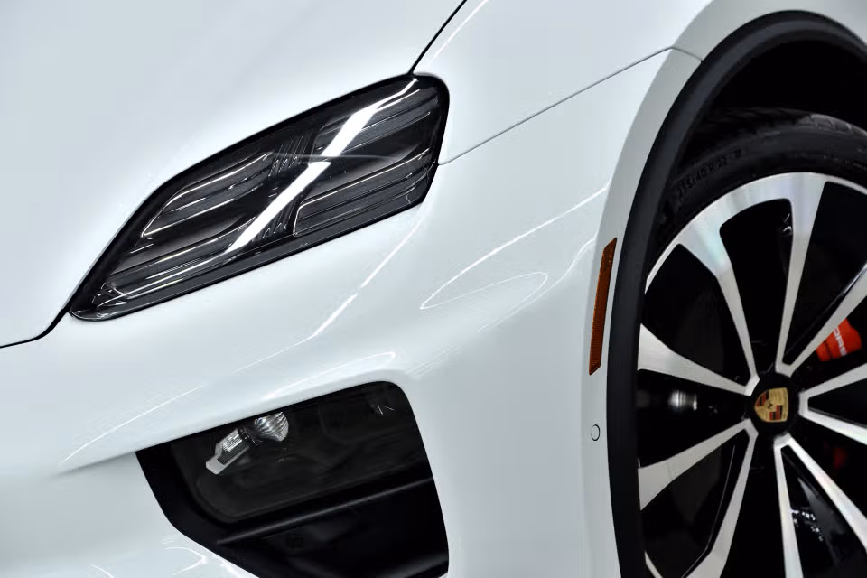 Porsche Macan Electric 4S 2025 à Laval, Québec - 9 - w1024h768px