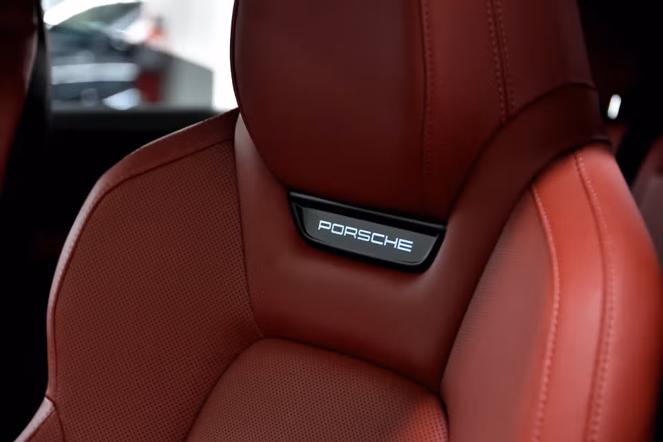 Porsche Macan Electric 4S 2025 à Laval, Québec - 24 - w1024h768px