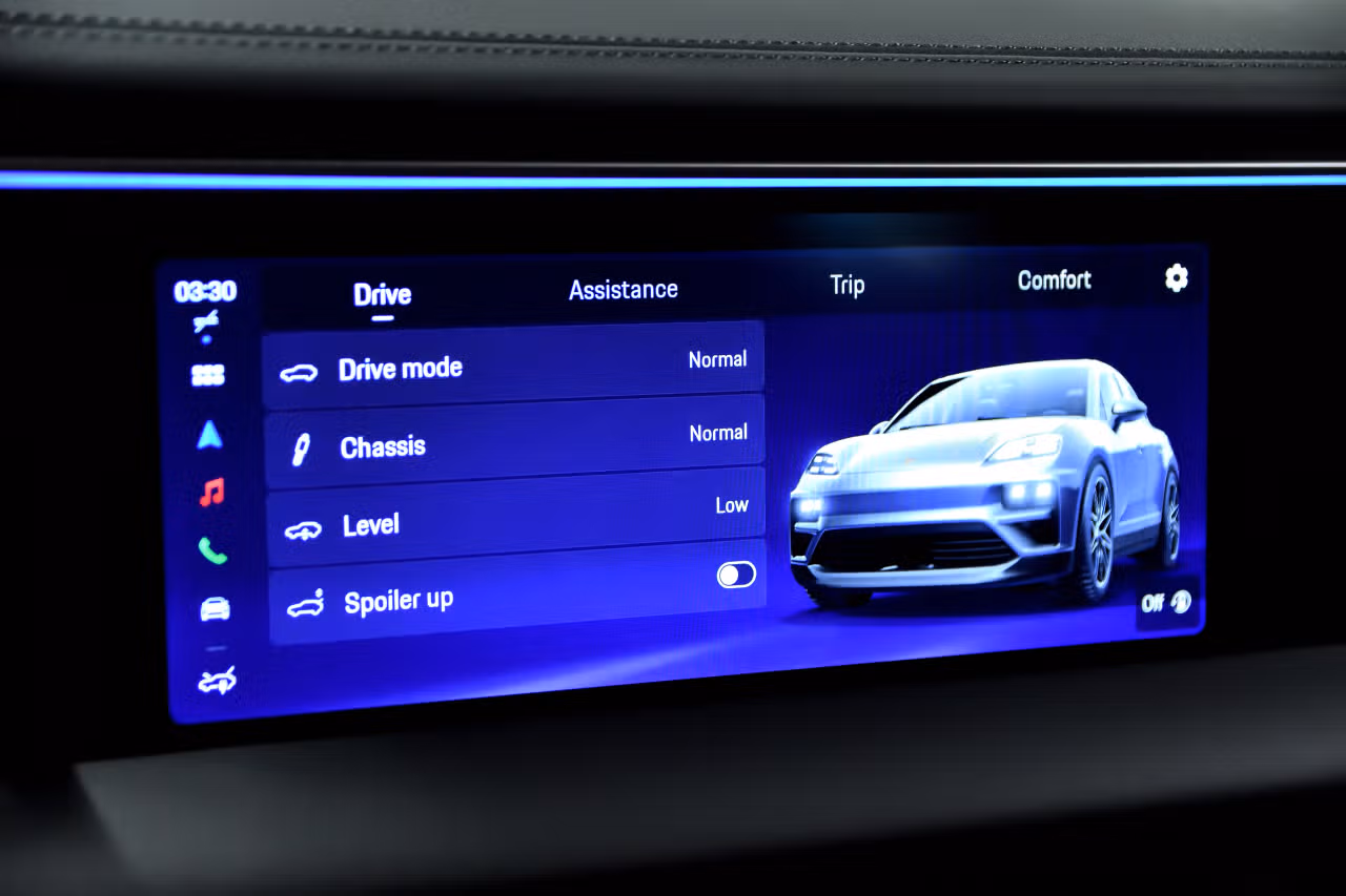 Porsche Macan 4 Électrique 2025 à Laval, Québec - 20 - w1024h768px