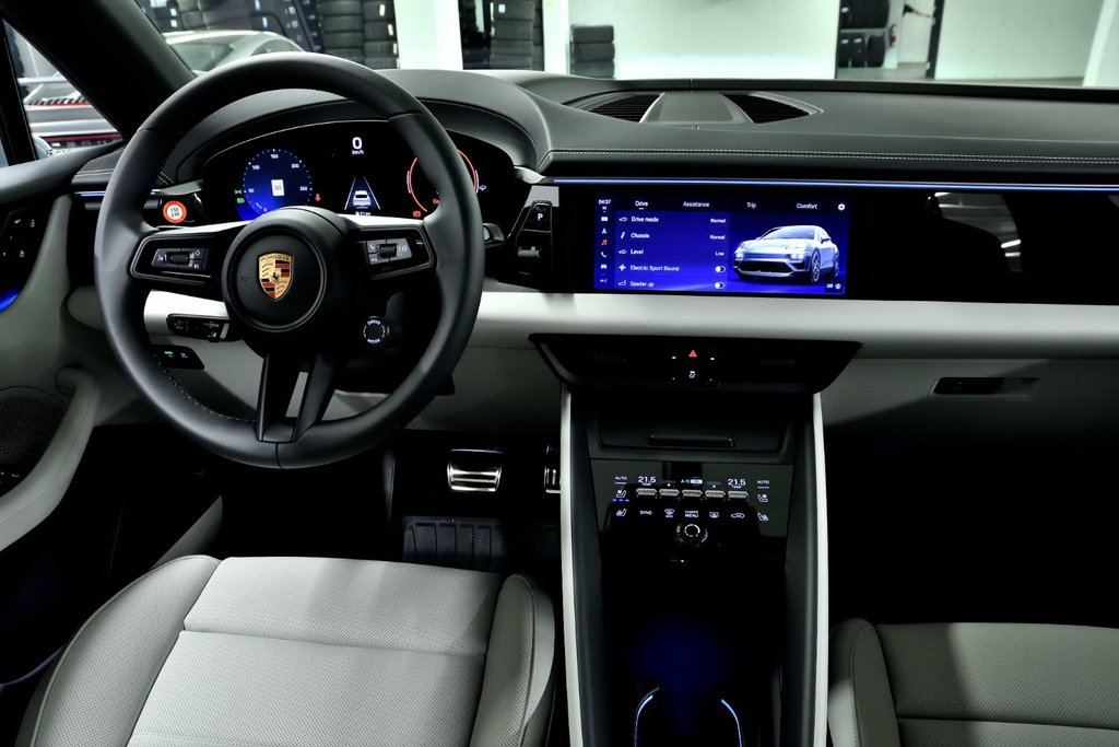 Porsche Macan Electric 4S 2025 à Laval, Québec - 31 - w1024h768px