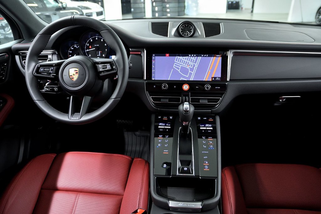 Porsche Macan  2025 à Laval, Québec - 28 - w1024h768px