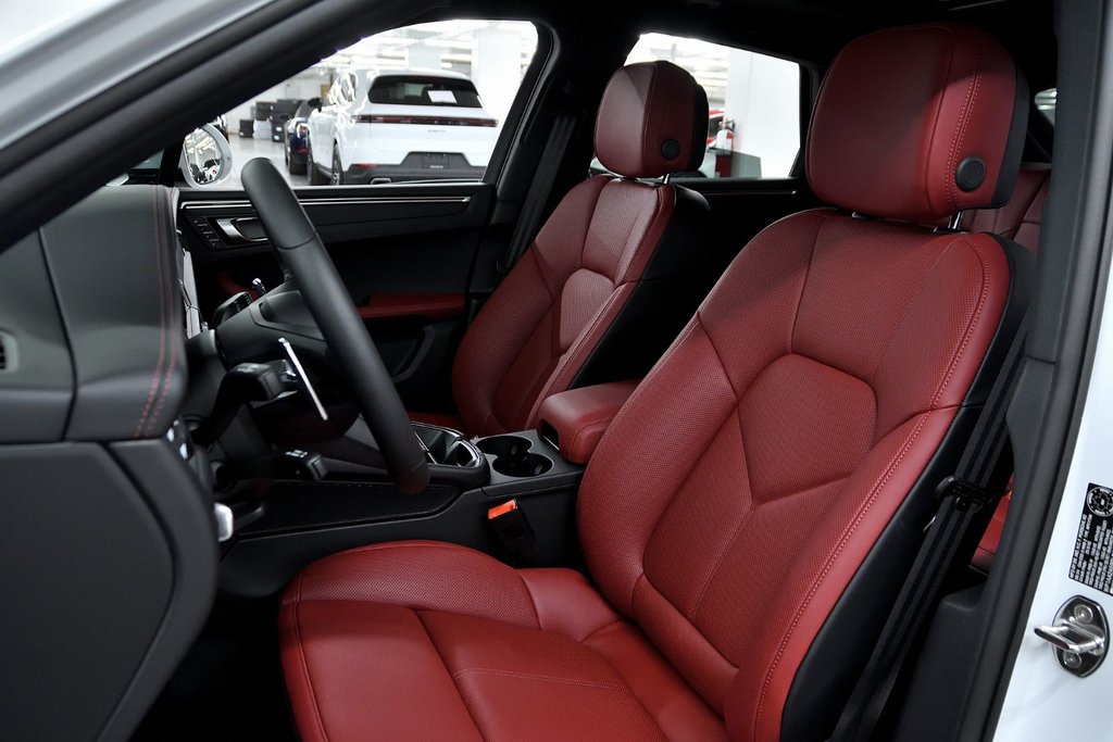 Porsche Macan  2025 à Laval, Québec - 15 - w1024h768px