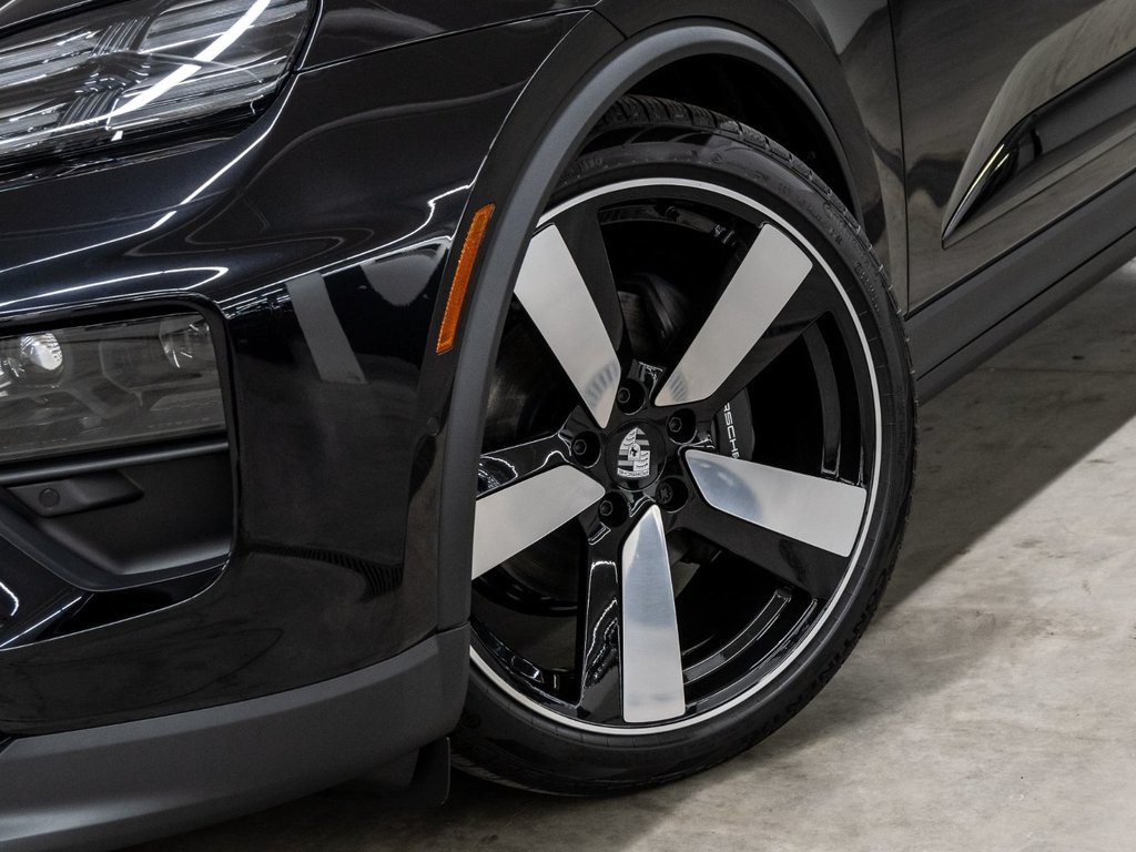 Porsche Macan 4 Electrique 2025 à Laval, Québec - 7 - w1024h768px