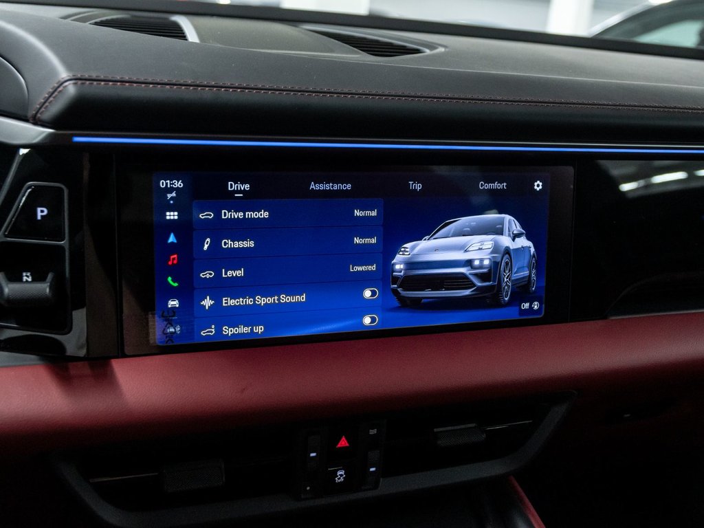 Porsche Macan 4 Electrique 2025 à Laval, Québec - 25 - w1024h768px