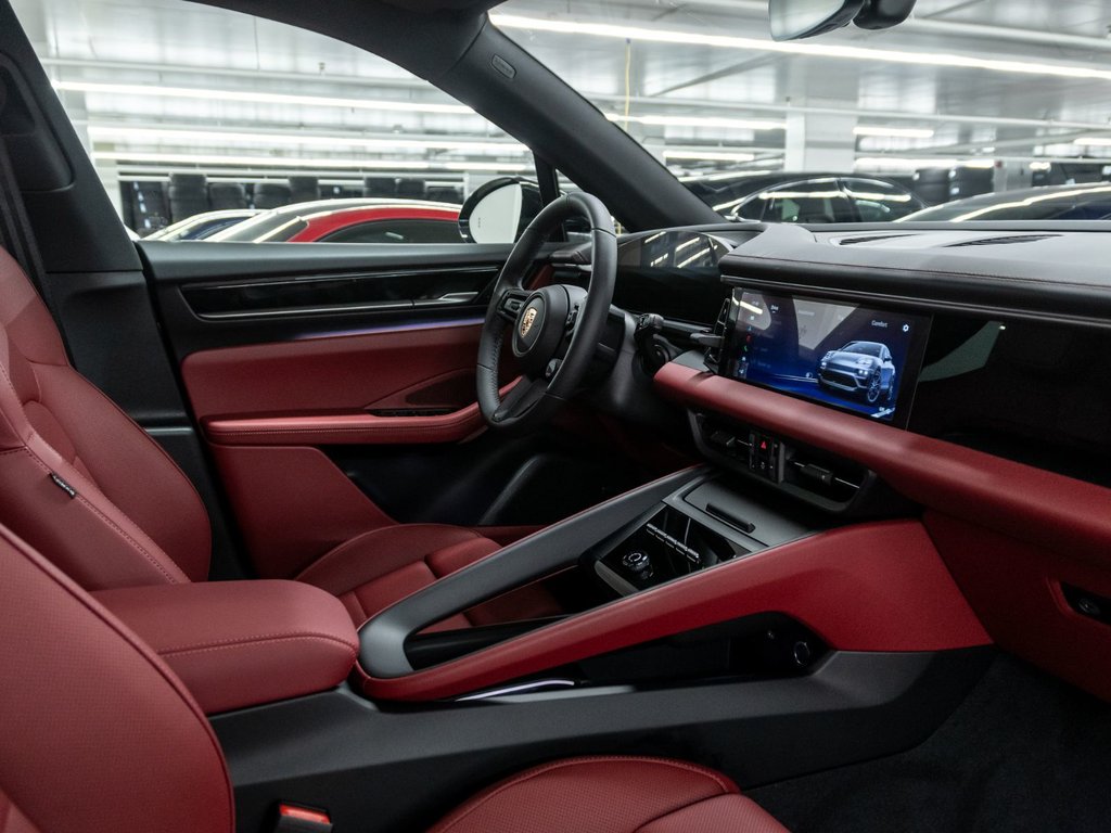 Porsche Macan 4 Electrique 2025 à Laval, Québec - 28 - w1024h768px