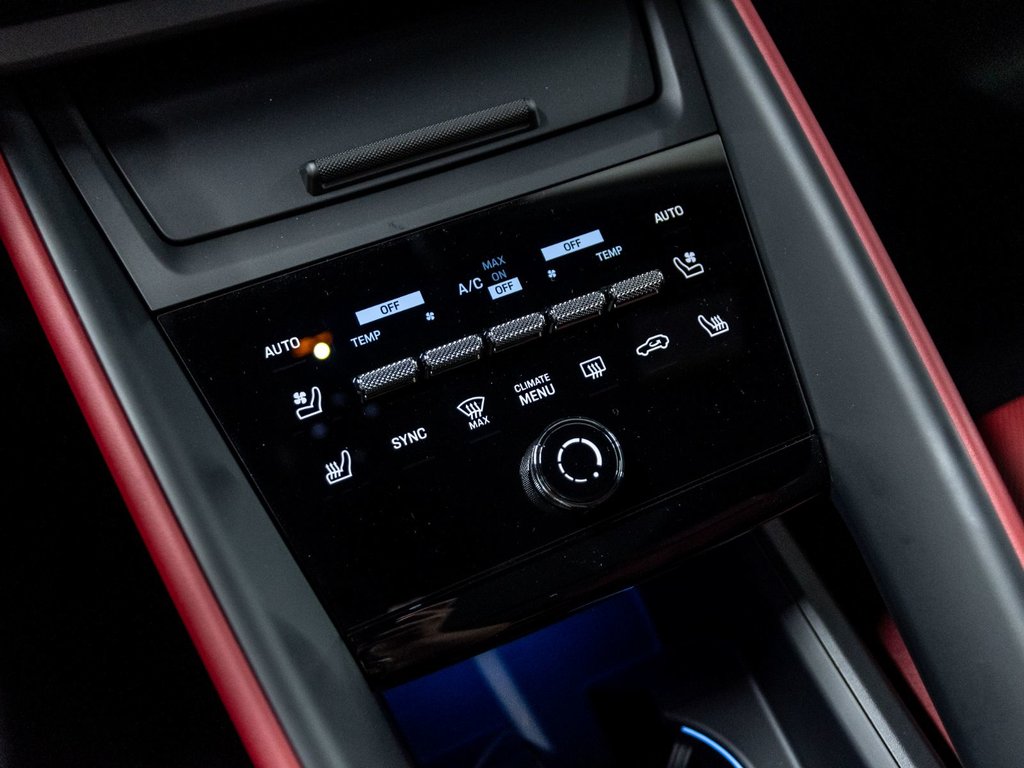 Porsche Macan 4 Electrique 2025 à Laval, Québec - 27 - w1024h768px