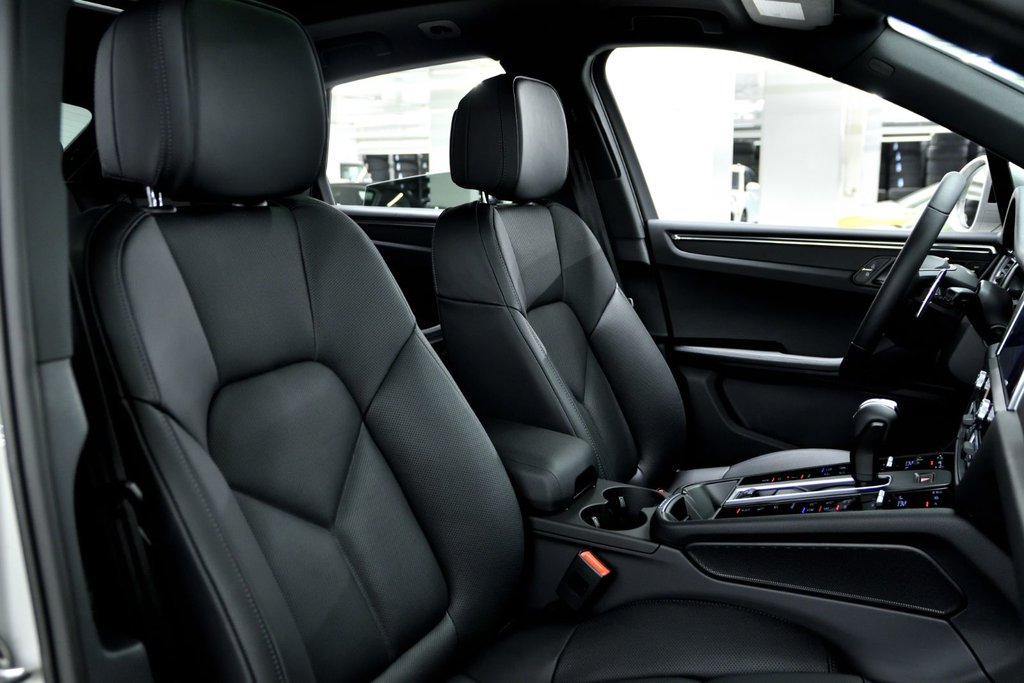 Porsche Macan  2025 à Laval, Québec - 28 - w1024h768px