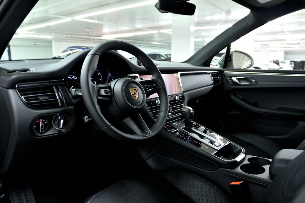 Porsche Macan  2025 à Laval, Québec - 14 - w1024h768px