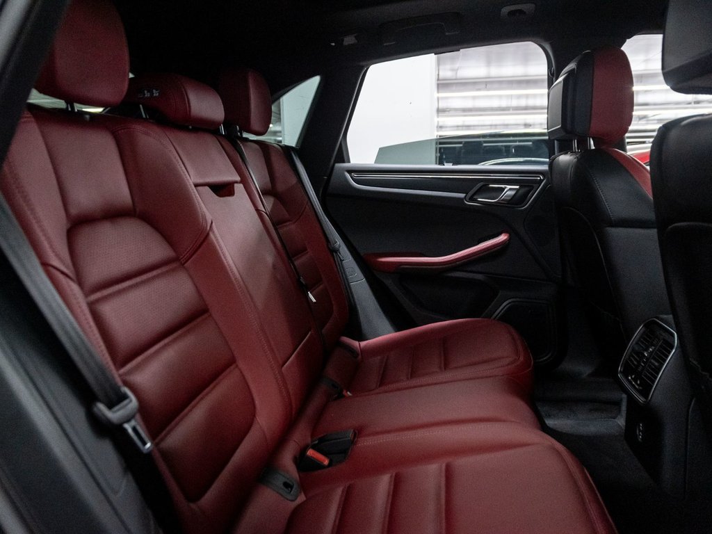 Porsche Macan  2025 à Laval, Québec - 32 - w1024h768px