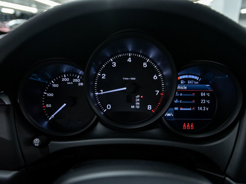 Porsche Macan  2025 à Laval, Québec - 20 - w1024h768px