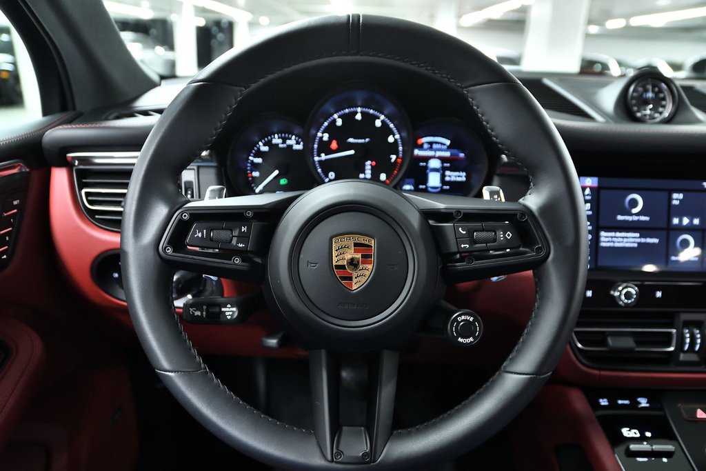 Porsche Macan T 2026 à Laval, Québec - 17 - w1024h768px