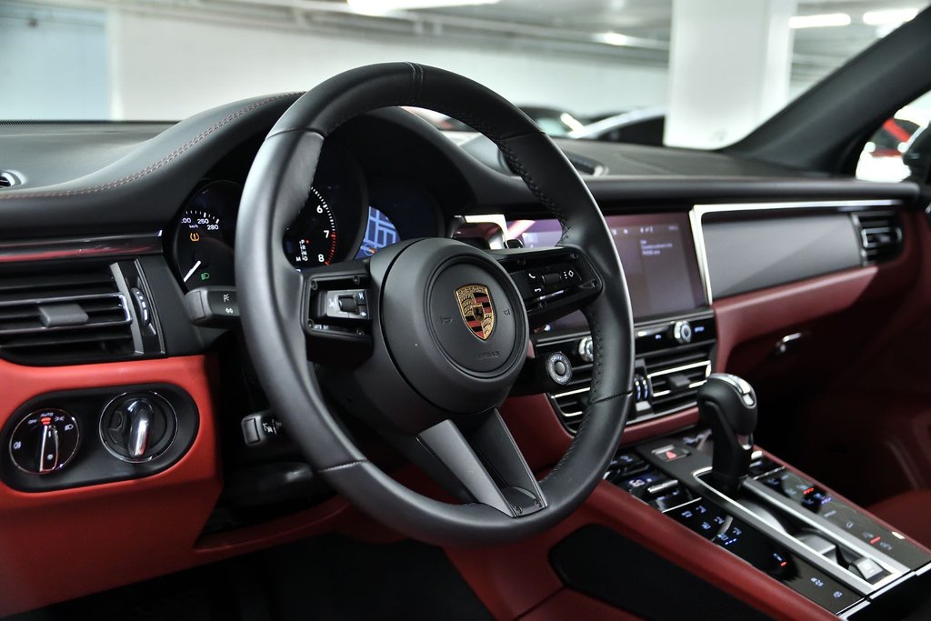 Porsche Macan T 2026 à Laval, Québec - 44 - w1024h768px