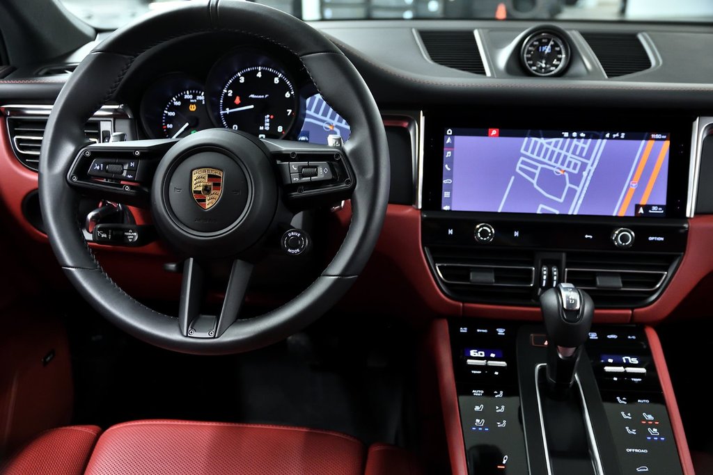 Porsche Macan T 2026 à Laval, Québec - 22 - w1024h768px