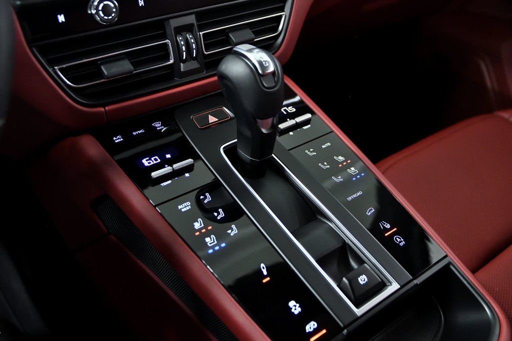 Porsche Macan T 2026 à Laval, Québec - 29 - w1024h768px