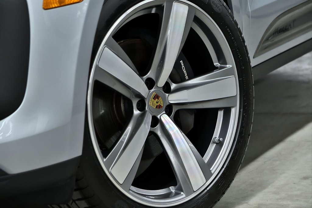 Porsche Macan T 2026 à Laval, Québec - 9 - w1024h768px