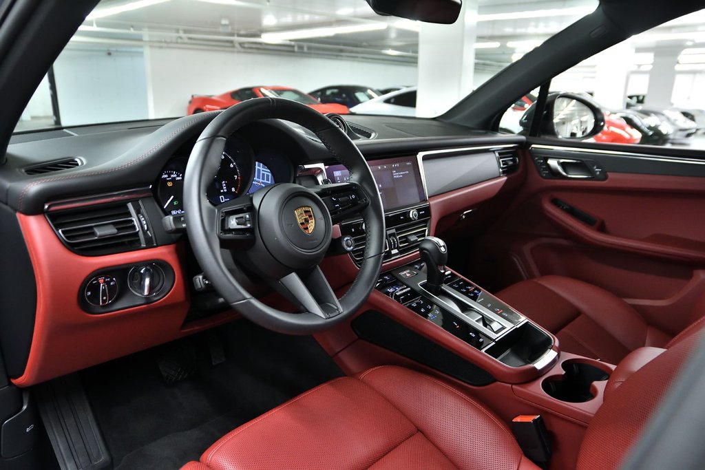 Porsche Macan T 2026 à Laval, Québec - 16 - w1024h768px