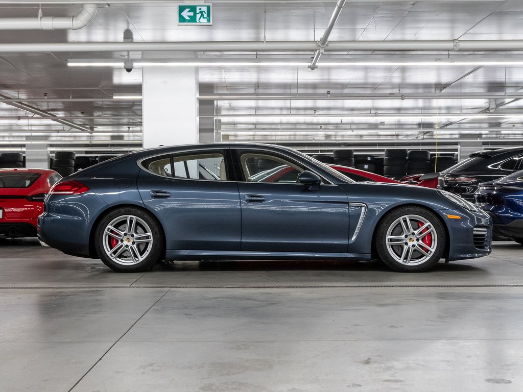 2015 Porsche Panamera Turbo / V8 / Premium Plus / Burmester / in Laval, Quebec - 2 - w1024h768px