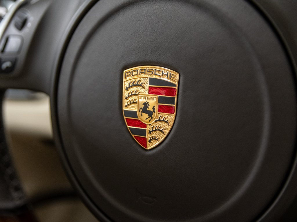 2015 Porsche Panamera Turbo / V8 / Premium Plus / Burmester / in Laval, Quebec - 17 - w1024h768px