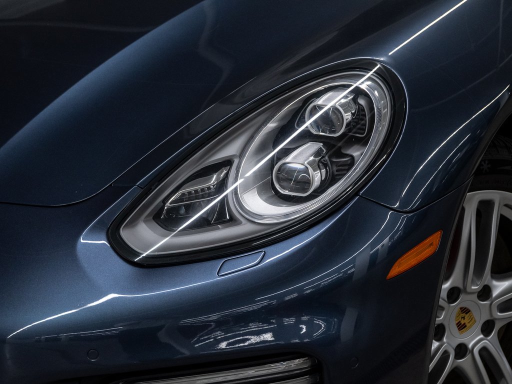 2015 Porsche Panamera Turbo / V8 / Premium Plus / Burmester / in Laval, Quebec - 7 - w1024h768px