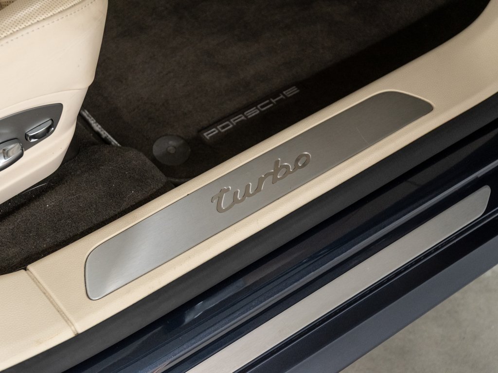 2015 Porsche Panamera Turbo / V8 / Premium Plus / Burmester / in Laval, Quebec - 29 - w1024h768px
