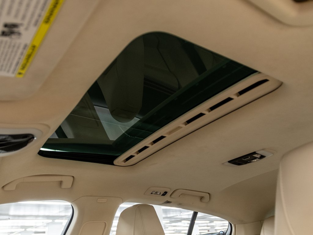 2015 Porsche Panamera Turbo / V8 / Premium Plus / Burmester / in Laval, Quebec - 15 - w1024h768px