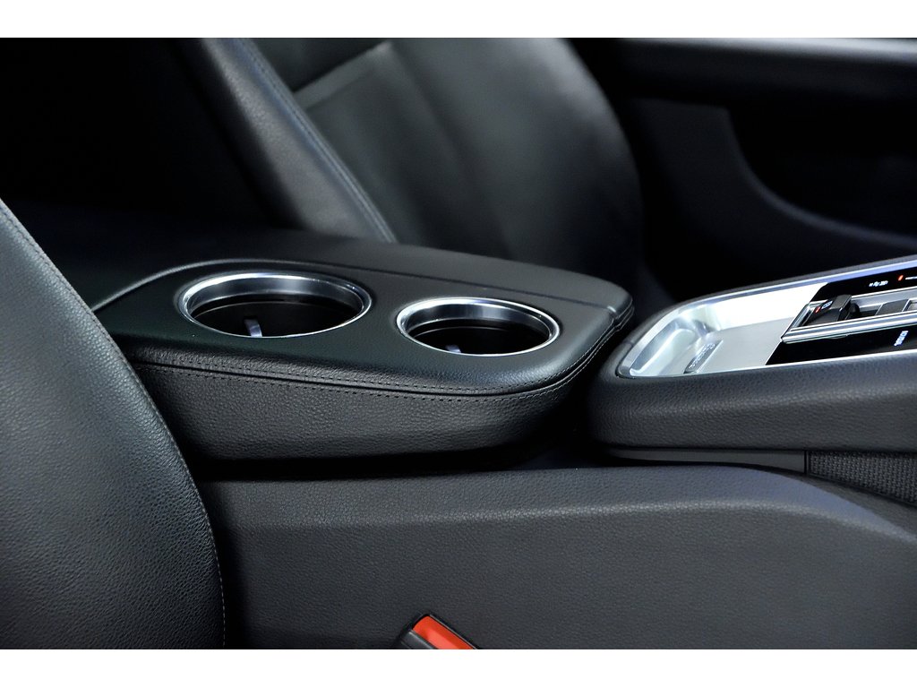 2018 Porsche Panamera 4 Sport Turismo AWD / BOSE / SportDesign in Laval, Quebec - 36 - w1024h768px